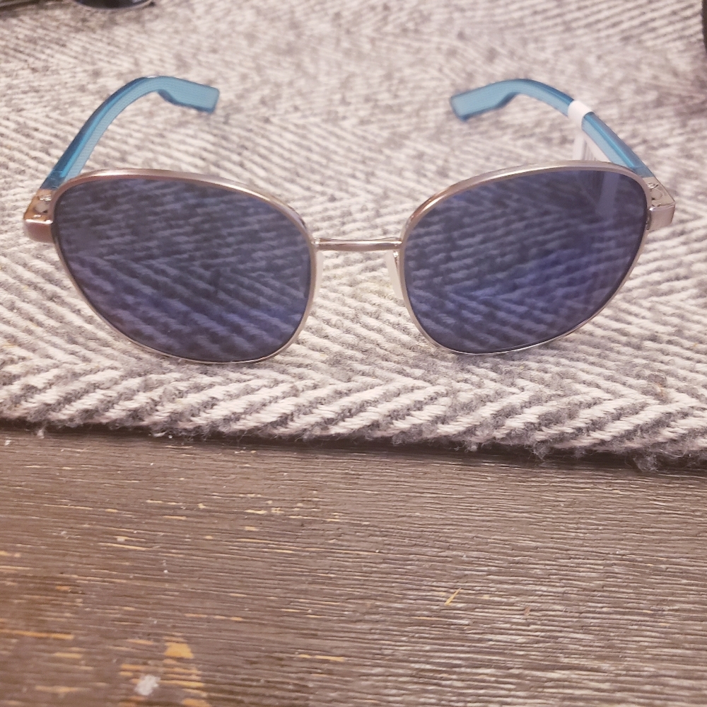 Costa del mar Egret unisex polarized sunglasses.